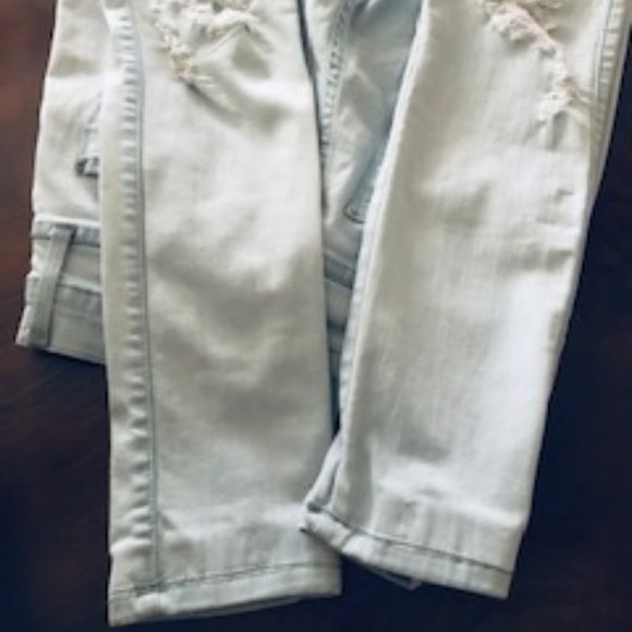 ames Jeans Twiggy Light Blue Distressed Jeans